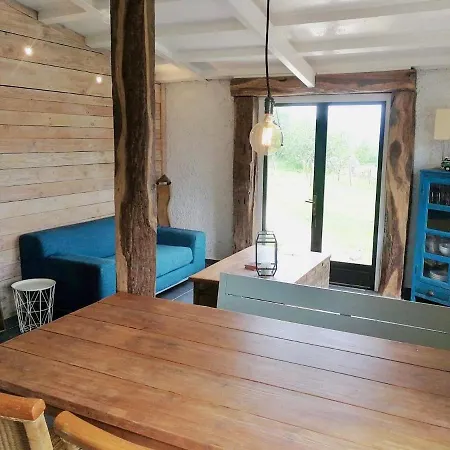 בית נופש La Belle Petite Ferme Rosiers De Julliac 19350