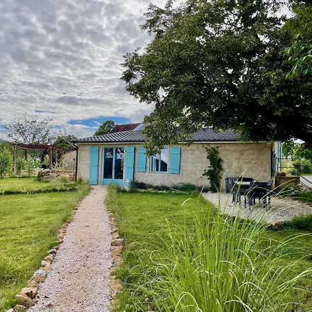 La Belle Petite Ferme Rosiers De Julliac 19350 Ferienhaus