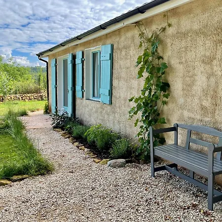 בית נופש La Belle Petite Ferme Rosiers De Julliac 19350 *