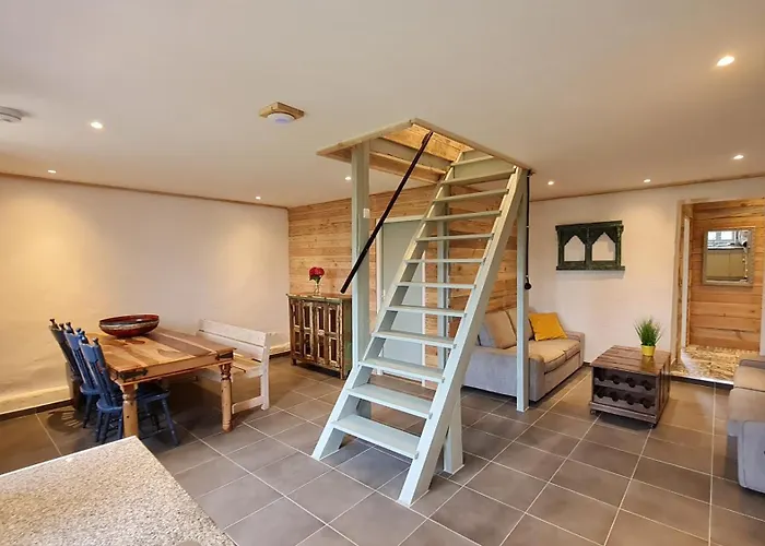 Hébergement de vacances La Belle Petite Ferme Rosiers De Julliac 19350 *